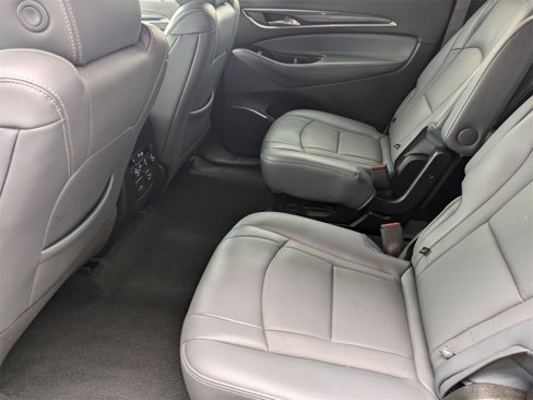 Used 2024 Buick Enclave Premium image 27