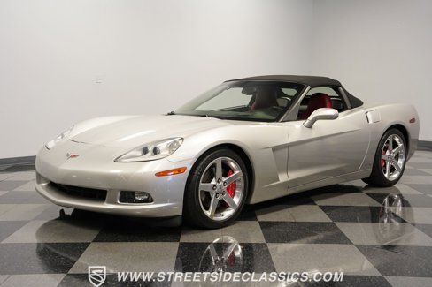 Used 2006 Chevrolet Corvette Convertible w/ Preferred Equipment Group image 5