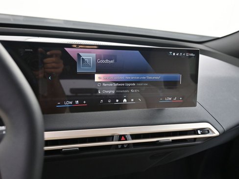 New 2026 BMW iX xDrive45 image 14