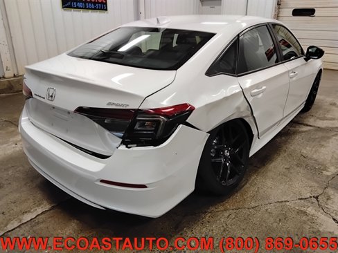 Used 2025 Honda Civic Sport image 3