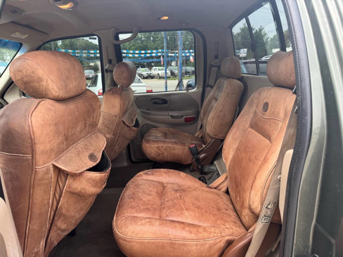 Used 2002 Ford F150 King Ranch image 9
