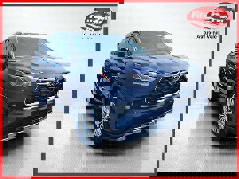 New 2025 Toyota Highlander Platinum image 1