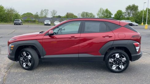 Used 2025 Hyundai Kona SEL image 5
