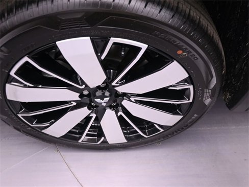 New 2025 Mitsubishi Outlander SE image 18