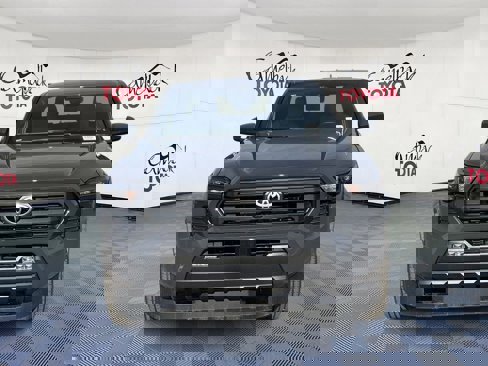 New 2025 Toyota Tacoma SR5 image 3