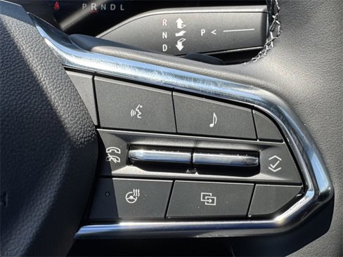 Used 2026 Chevrolet Equinox LT w/ Convenience Package II image 15