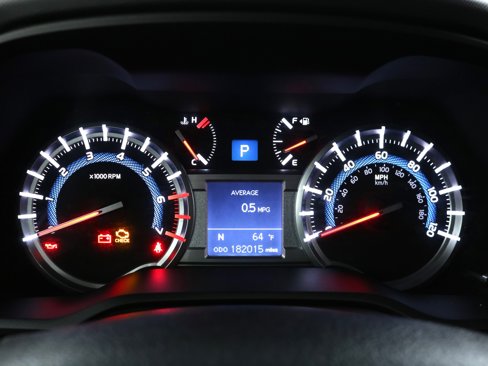 Used 2016 Toyota 4Runner SR5 image 11