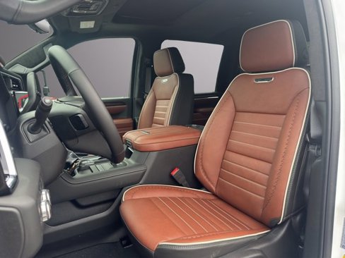 New 2025 GMC Sierra 3500 Denali Ultimate image 13