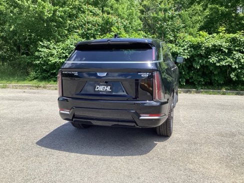 New 2025 Cadillac Escalade IQ Luxury 1 w/ Smart Trailering package image 45