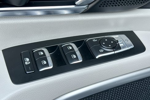 Used 2022 Kia Telluride EX w/ EX Premium Package image 11