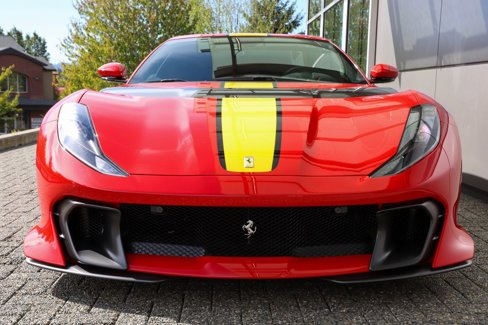 Certified 2023 Ferrari 812 Competizione image 5