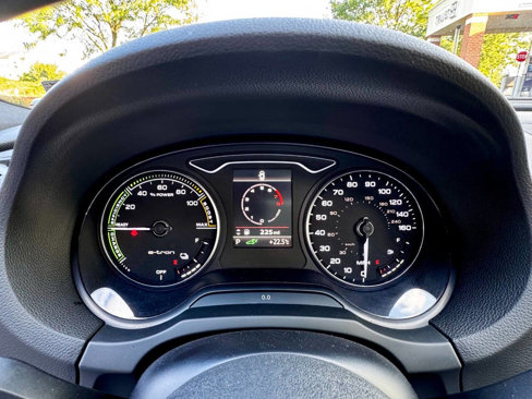 Used 2017 Audi A3 e-tron Premium image 33