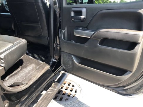 Used 2017 Chevrolet Silverado 1500 LT w/ All Star Edition image 14