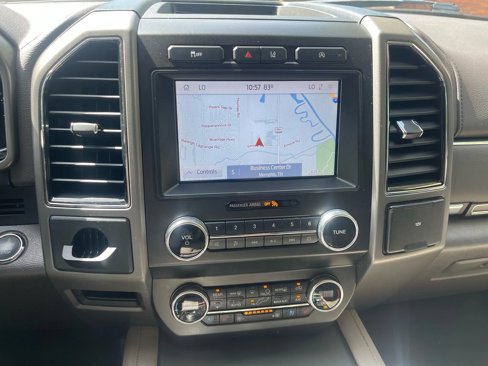 Used 2020 Ford Expedition XLT w/ Equipment Group 202A image 20
