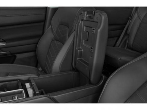 Used 2022 Nissan Pathfinder Platinum w/ Cargo Package image 30