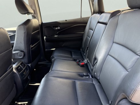 Used 2022 Honda Pilot Special Edition image 11