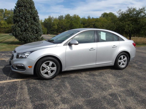 Used 2016 Chevrolet Cruze LT image 8