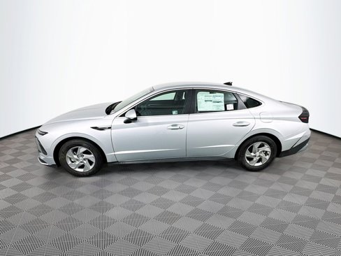 Certified 2025 Hyundai Sonata SE image 8