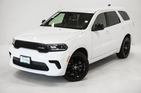 Used 2024 Dodge Durango GT image 2