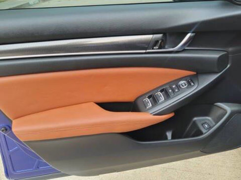 Used 2022 Honda Accord Sport image 4