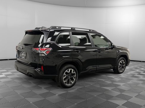 Certified 2025 Subaru Forester Premium w/ Convenience Package #2 image 5