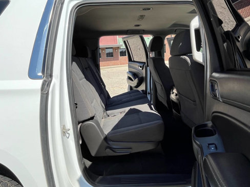 Used 2017 Chevrolet Suburban LS image 14