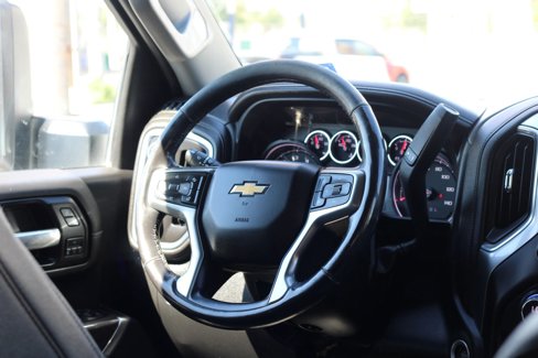 Used 2022 Chevrolet Silverado 3500 LTZ w/ LTZ Texas Edition image 15