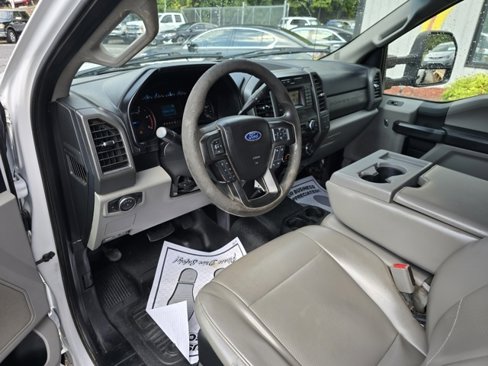 Used 2017 Ford F350 XL w/ Power Equipment Group image 9