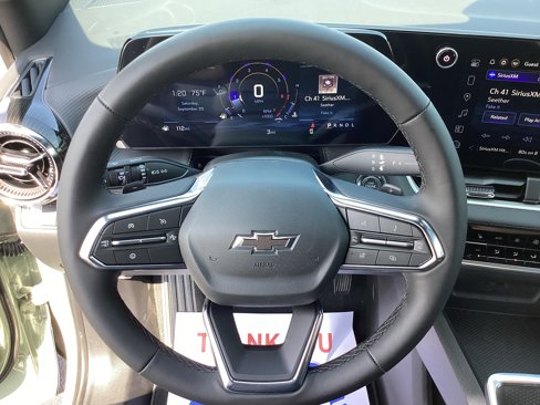 New 2026 Chevrolet Equinox LT w/ Convenience Package II image 15