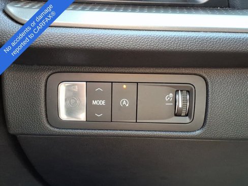 Used 2025 Chevrolet Traverse LT image 29