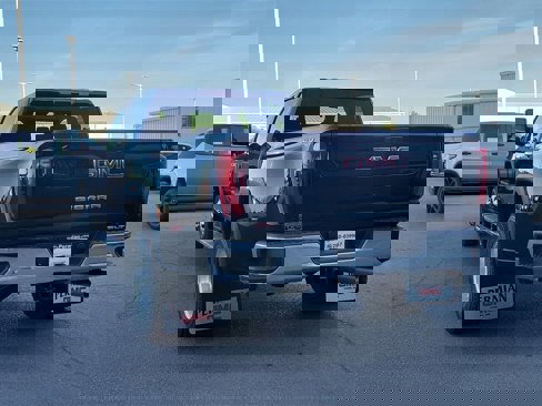 New 2025 GMC Sierra 3500 SLT w/ SLT Convenience Package image 8