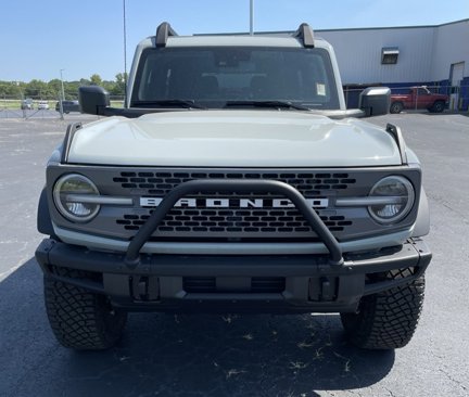 New 2024 Ford Bronco Badlands w/ Sasquatch Package image 2