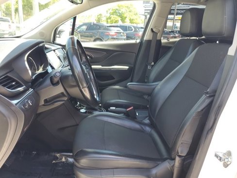 Used 2019 Buick Encore Preferred w/ Safety Package image 24