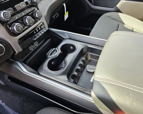 New 2025 RAM 1500 Big Horn image 16