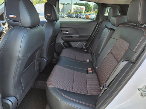 New 2025 Nissan Kicks SR w/ SR Premium Package image 5
