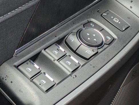 New 2025 Ford F250 Lariat w/ Black Appearance Package image 21