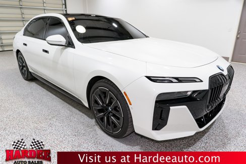 Used 2024 BMW i7 xDrive60 image 6