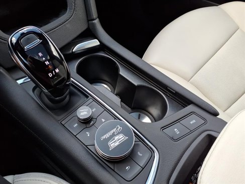 Used 2023 Cadillac XT6 Sport w/ LPO, Floor Liner Package image 24