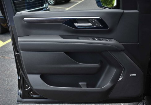 New 2026 Chevrolet Suburban LT w/ Comfort Package image 23