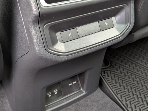 New 2026 Volkswagen Atlas Cross Sport SEL Premium R-Line image 25