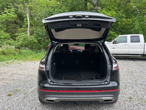 Used 2022 Lincoln Nautilus AWD w/ Premium Package image 6