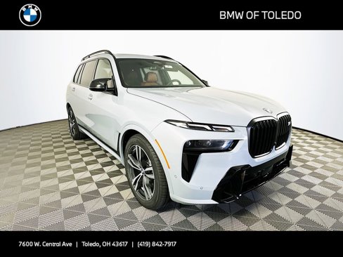 New 2026 BMW X7 M60i w/ Executive Package image 1