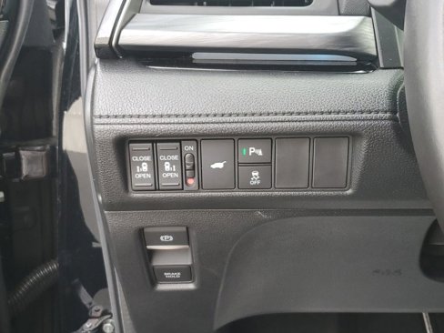 Certified 2025 Honda Odyssey Elite image 18