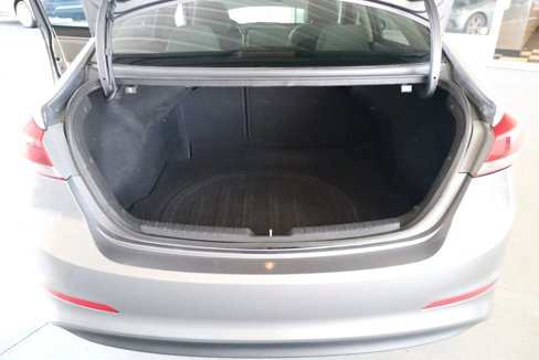 Used 2018 Hyundai Elantra SEL image 24