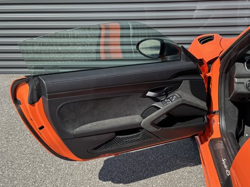 Certified 2024 Porsche 718 Boxster Spyder RS image 27