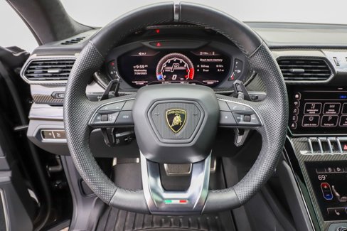 Used 2021 Lamborghini Urus image 7