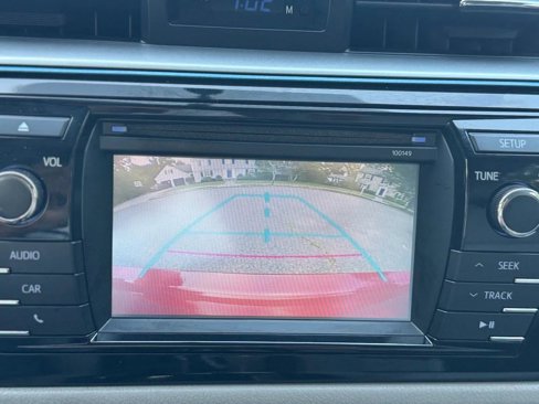 Used 2015 Toyota Corolla L image 11
