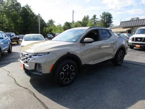 Used 2023 Hyundai Santa Cruz SEL Premium w/ Cargo Package image 2