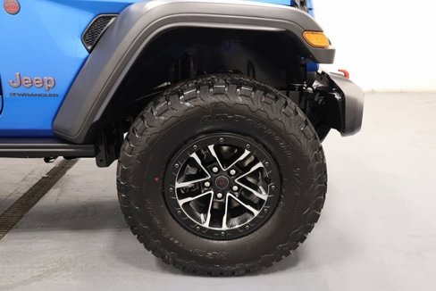 New 2025 Jeep Wrangler Unlimited Rubicon image 25