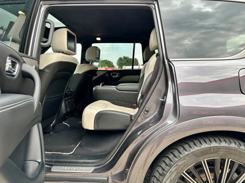 Used 2019 INFINITI QX80 Limited image 17